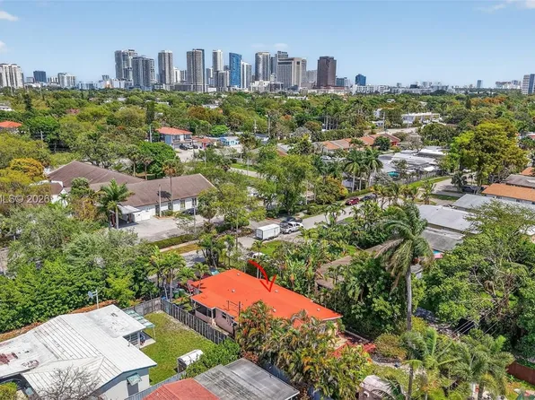 850 SW 12th Ct, Fort Lauderdale, FL 33315