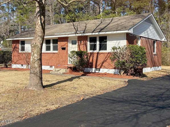 7 Cole Drive, Jacksonville, NC 28540