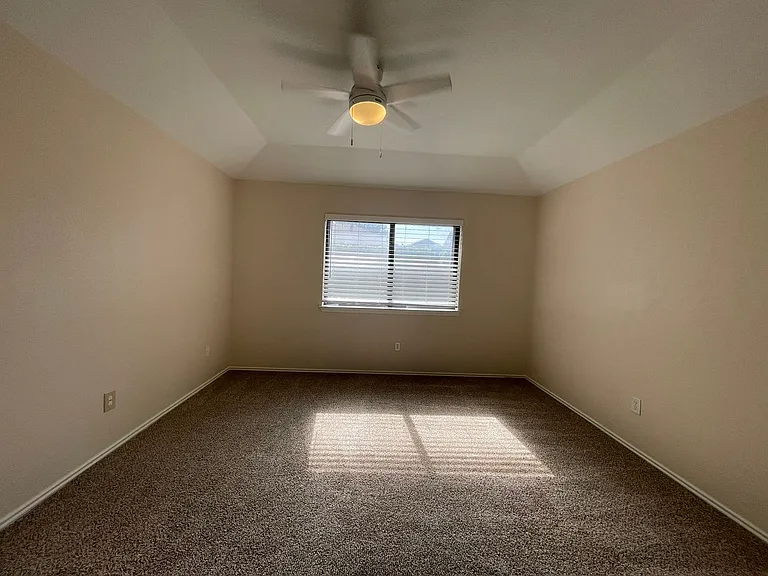 2916 Kathleen Ln — Photo 26