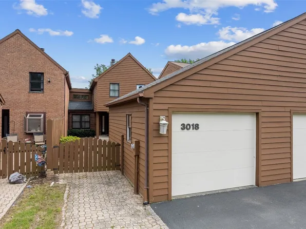 3018 Pleasant Dr, Endicott, NY 13760