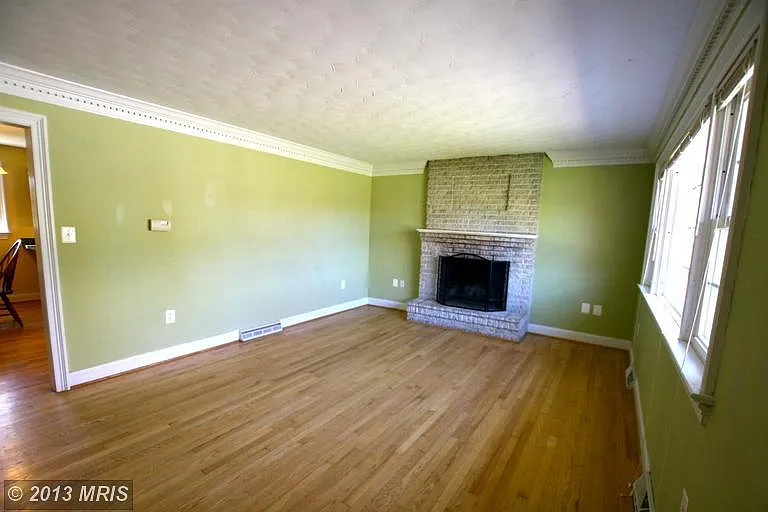 441 Royal St photo 1