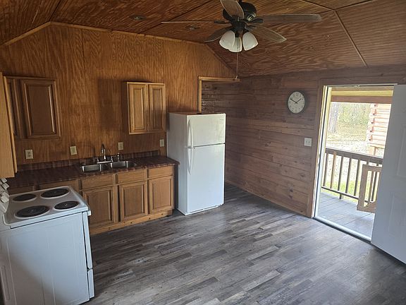 3rd image of 9743 Hickory Bend Dr #3