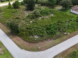 911 Martha Ave S, Lehigh Acres, FL 33974
