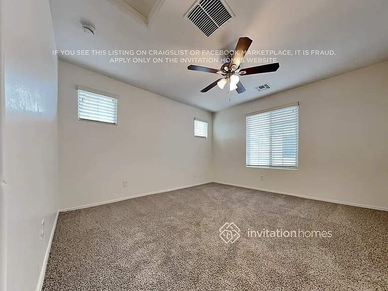 239 N Sandal — Photo 10