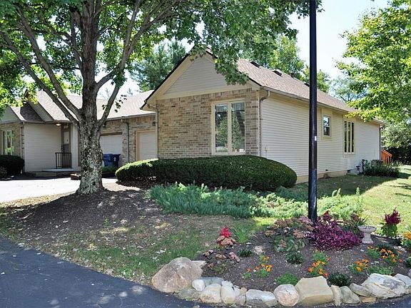 2nd image of 1360 Azalea Dr