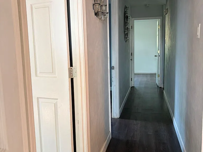 5705 Tall Oaks Dr — Photo 10