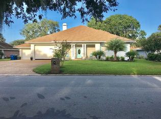 4434 Beacon Dr W, Jacksonville, FL 32225