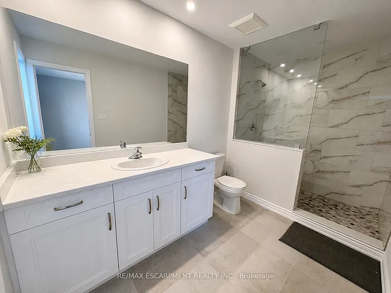 4 Harmony Way — Photo 9