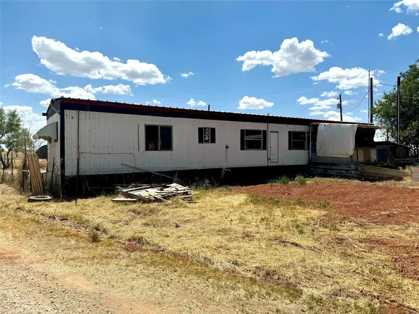 561 Shipman Rd, Haskell, TX 79521