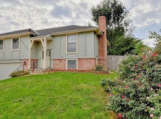 1539 E College Way, Olathe, KS 66062