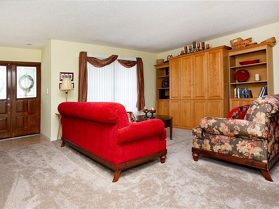 3rd image of 1808 Orange Hill Dr
