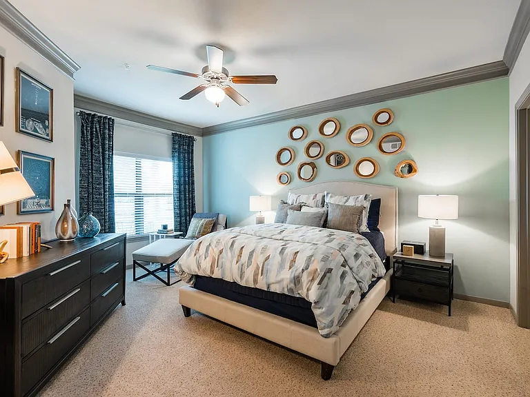 Cortland Sugar Land — Photo 7