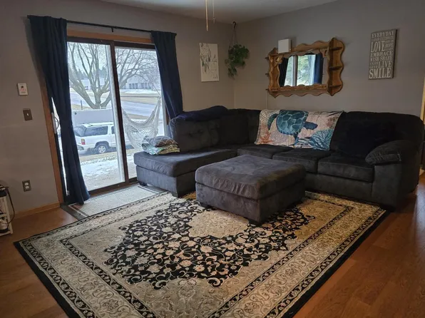 1108 Schoenhaar DRIVE #1, West Bend, WI 53090