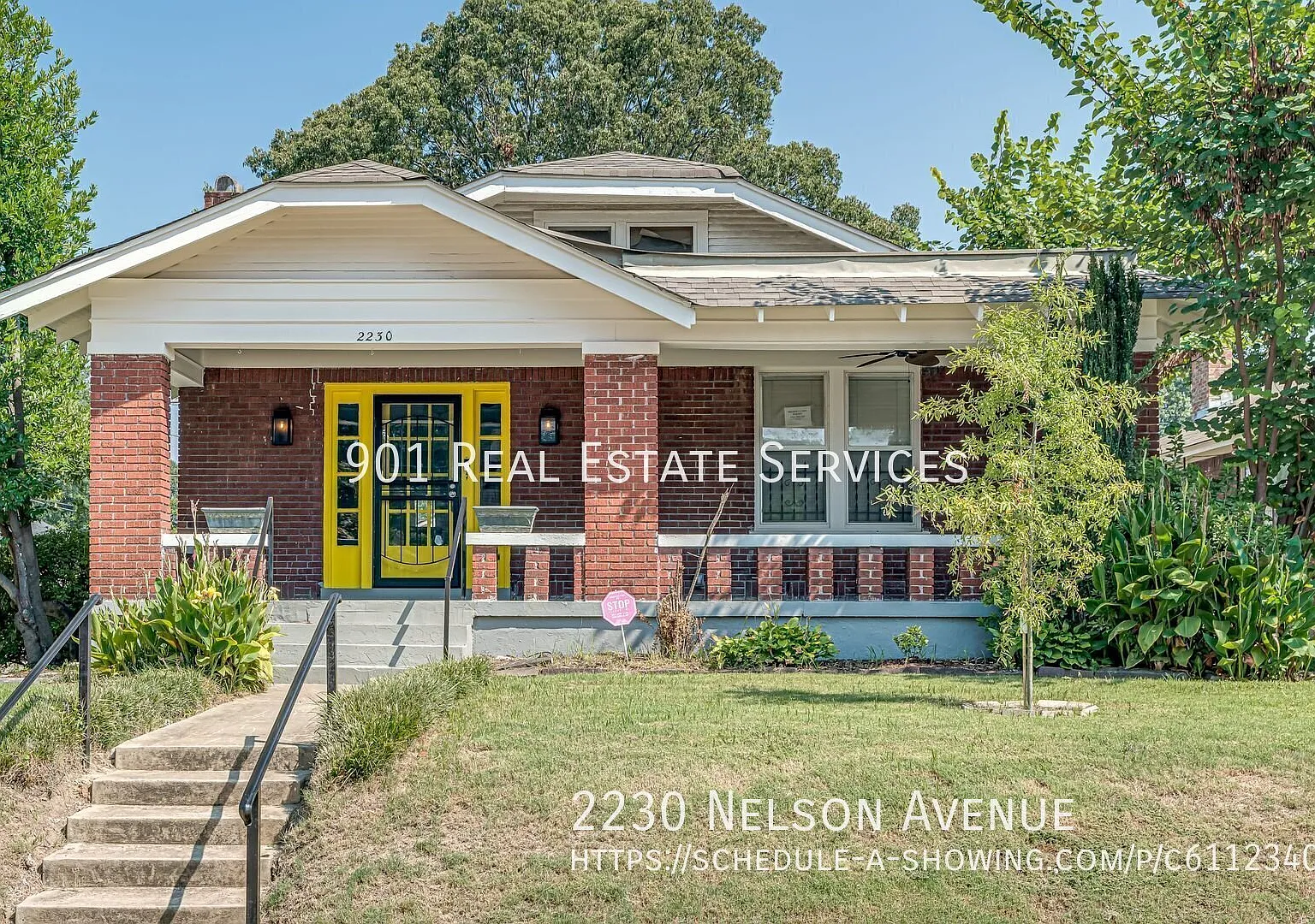 Beautiful Bungalow in Cooper Young — Photo 1