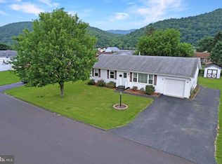 1425 Lynmar St, Keyser, WV 26726