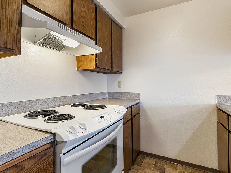 Heart of Downtown Lynden - Heritage Apartments — Photo 21