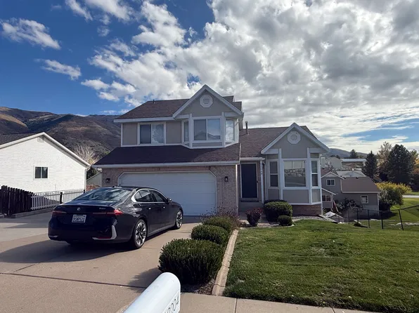2204 E 3225 N, Layton, UT 84040