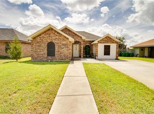 215 Candy Dr, Alamo, TX 78516
