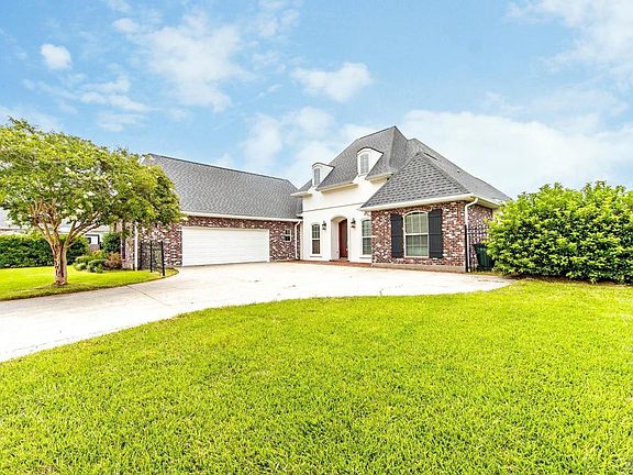 2nd image of 289 Tyler Christian Dr