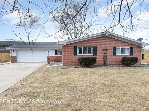 1971 Seminole Ln, Saginaw, MI 48638