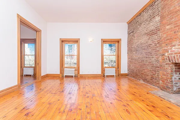 Rented by Corcoran | media 60