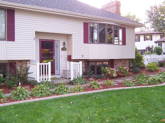 5th image of 1102 Laport Dr