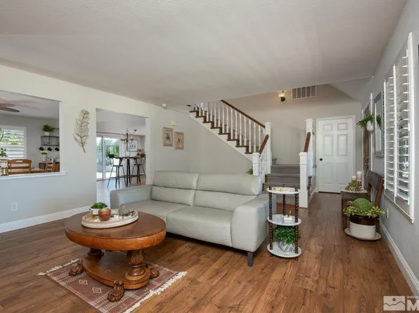 2765 Clapham Ln, Minden, NV 89423