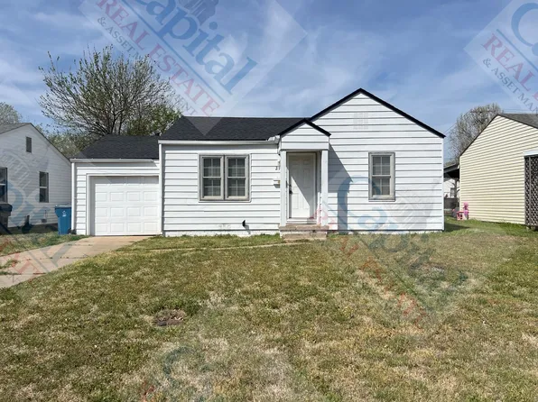 219 E Douglas Dr, Midwest City, OK 73110