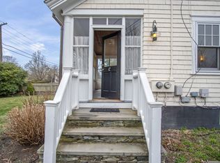 446 Paradise Ave, Middletown, RI 02842