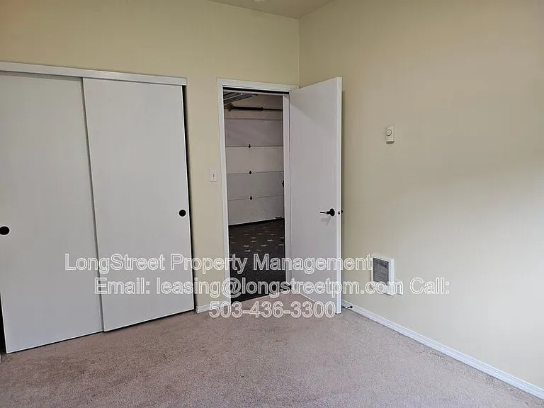 5719 N Yale St — Photo 12