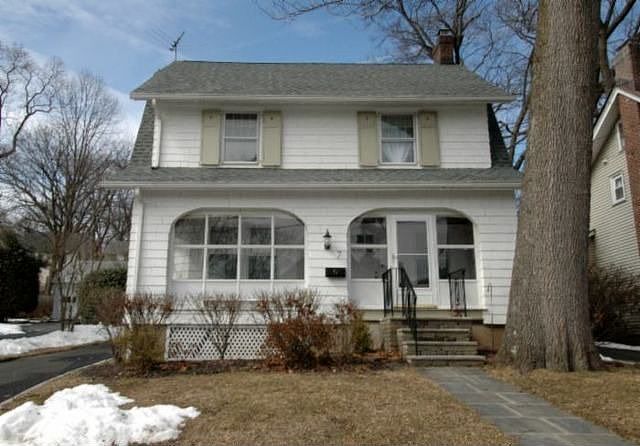 1st image of 7 Hillside Ave