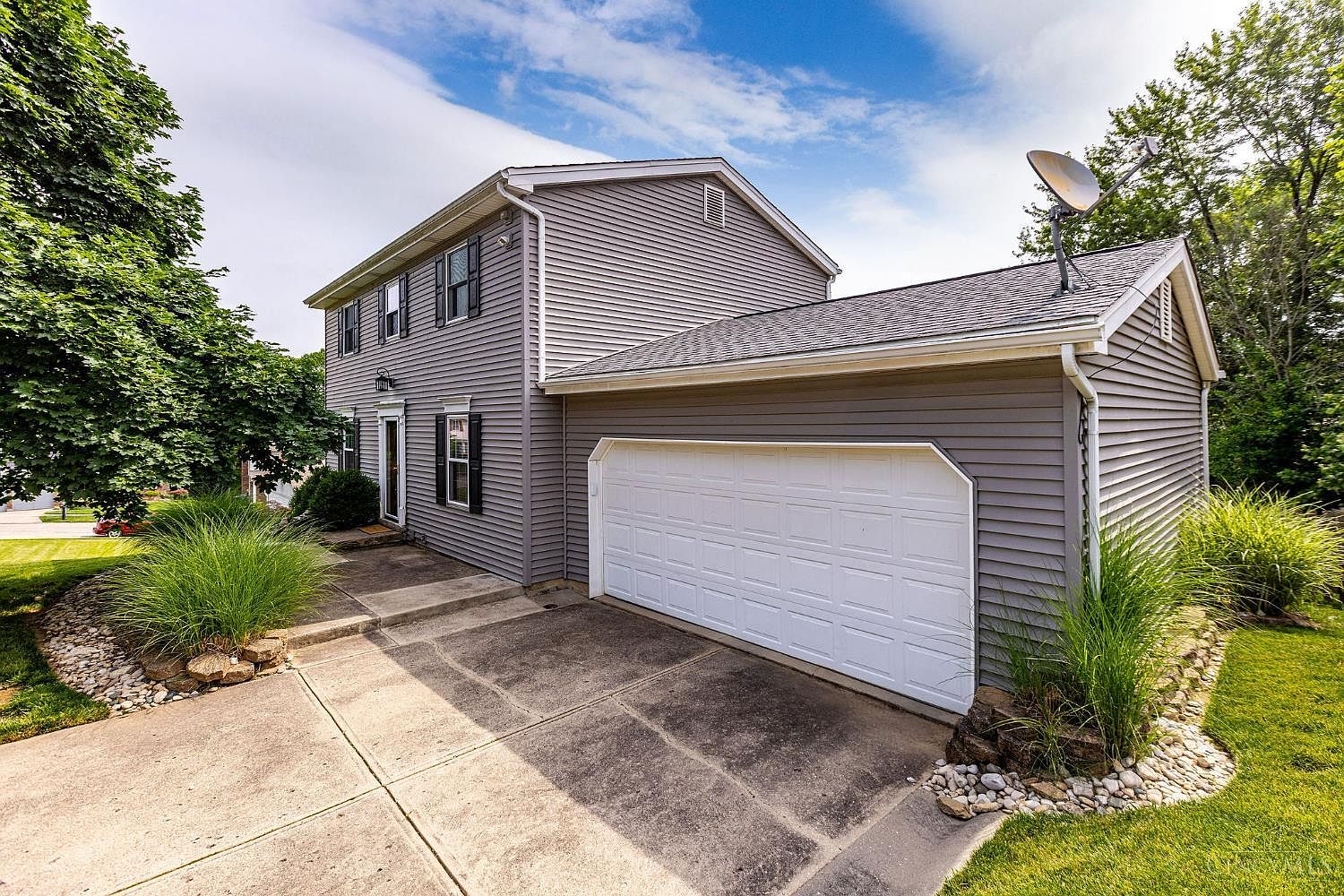 5477 Dengail Dr, Cincinnati, OH 45238 | Zillow