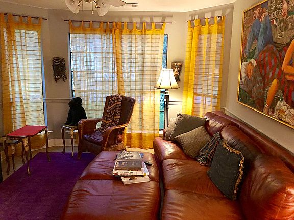 Den/TV room