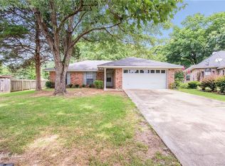 9006 Candlestick Cir, Shreveport, LA 71118