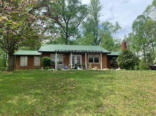 5953 Mahood Dr, Huntington, WV 25705