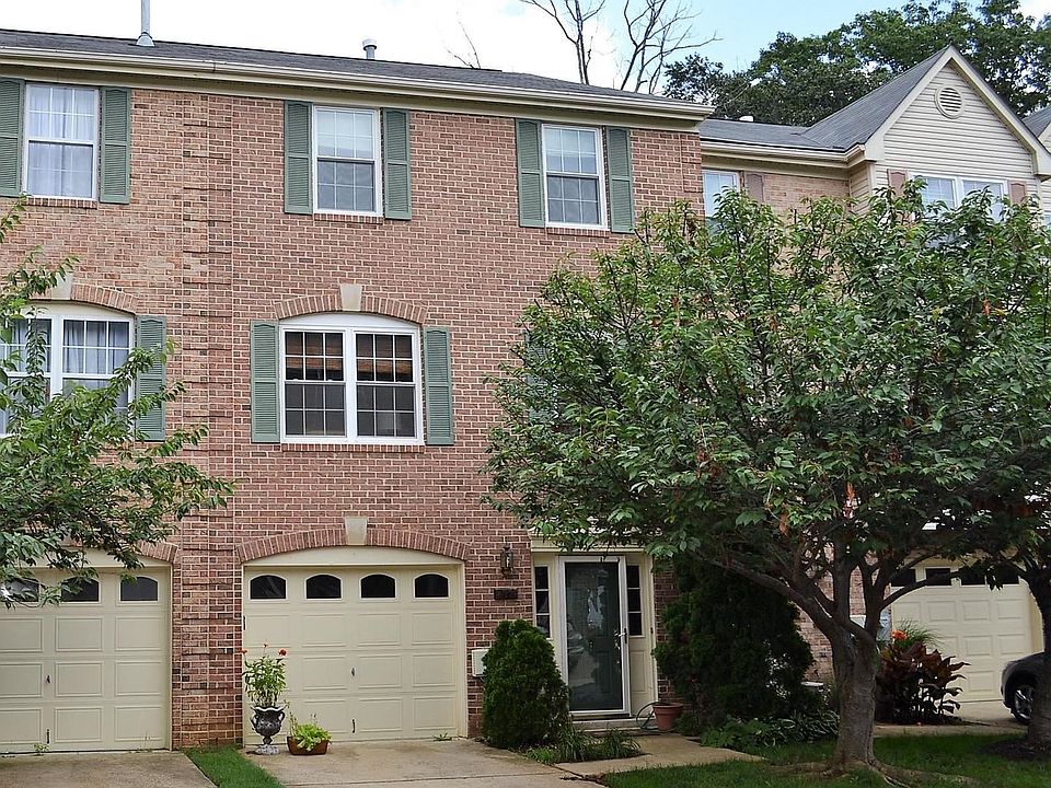1st image of 742 Pine Valley Dr