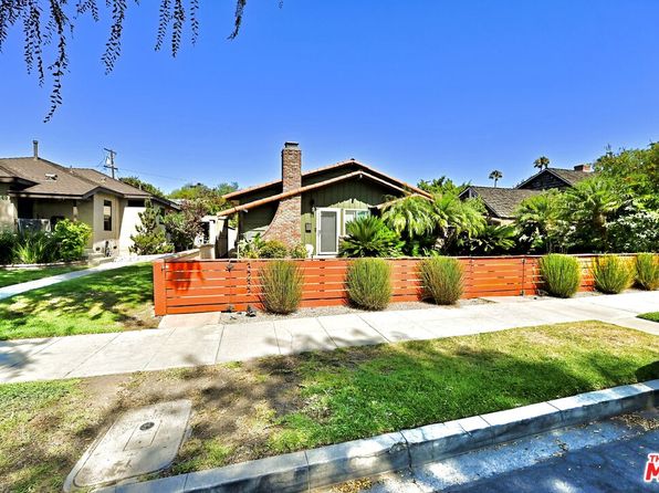 3232 Lewis Ave