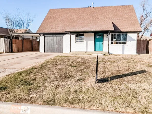 1017 NW 1st St, Moore, OK 73160