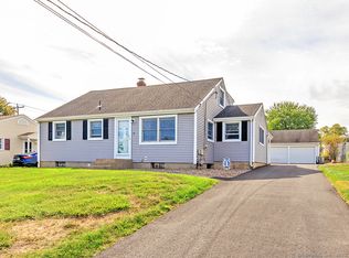 12 Round Hill Rd, Meriden, CT 06450