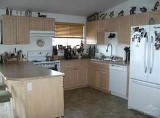 3380 NE 25th St, Redmond, OR 97756