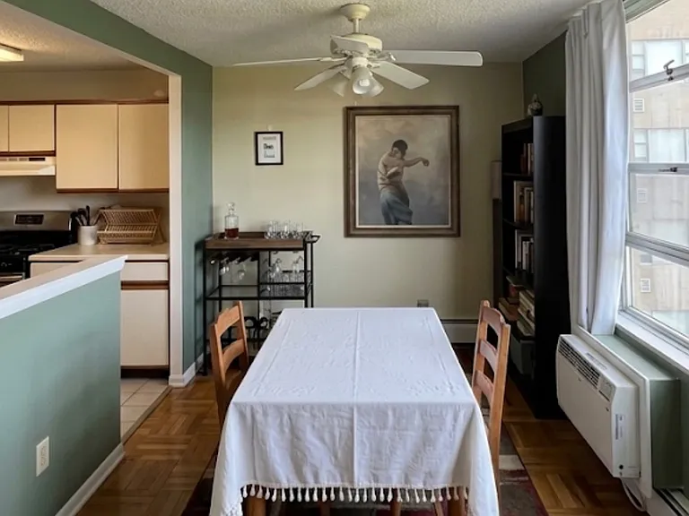 1030 E Lancaster Ave #612 — Photo 5