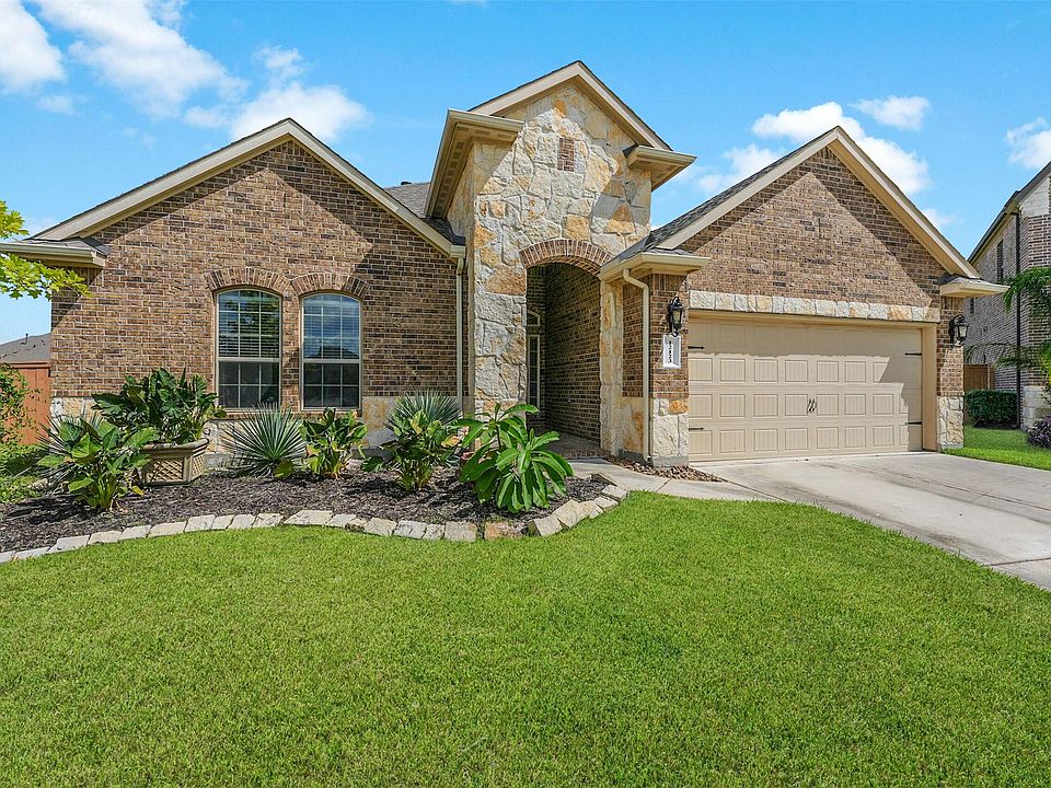 1st image of 12123 Allington Cove Ln