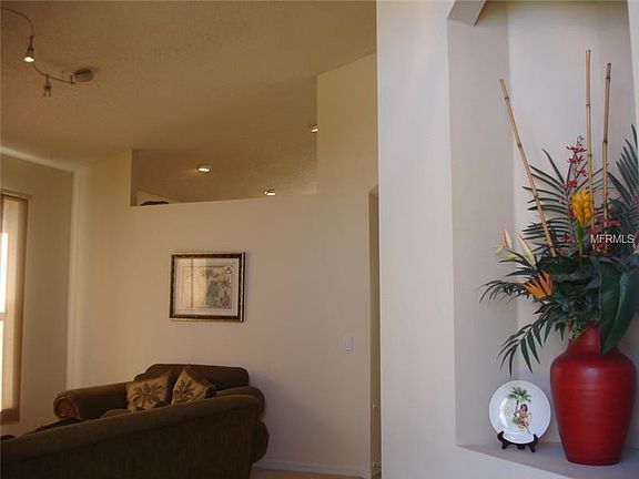 4th image of 4612 Chalfont Dr