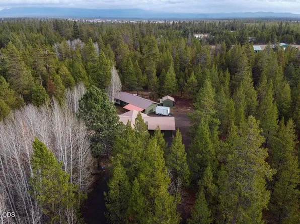 51250 Parker Rd, La Pine, OR 97739