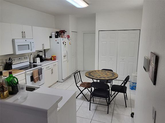 4th image of 2155 Hacienda Ter