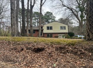 138 Normandy Ln, Newport News, VA 23606