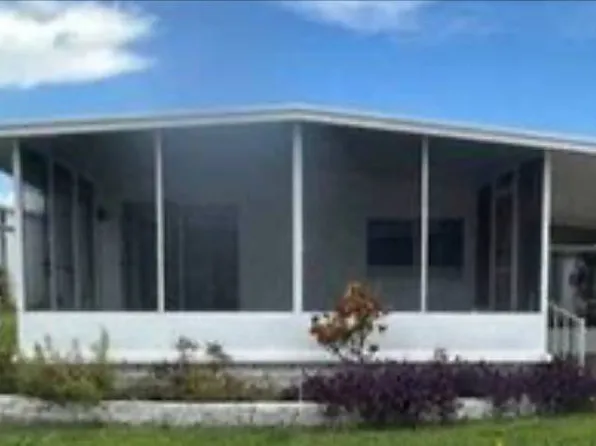 5200 28th St N Lot 340, Saint Petersburg, FL 33714