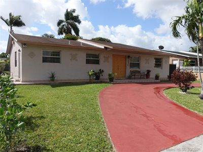 570 W 78th St, Hialeah, FL, 33014