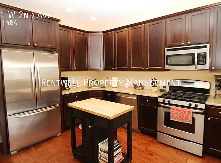 141 W 2nd Ave — Photo 3