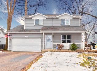 28659 W High Rd, Ingleside, IL 60041